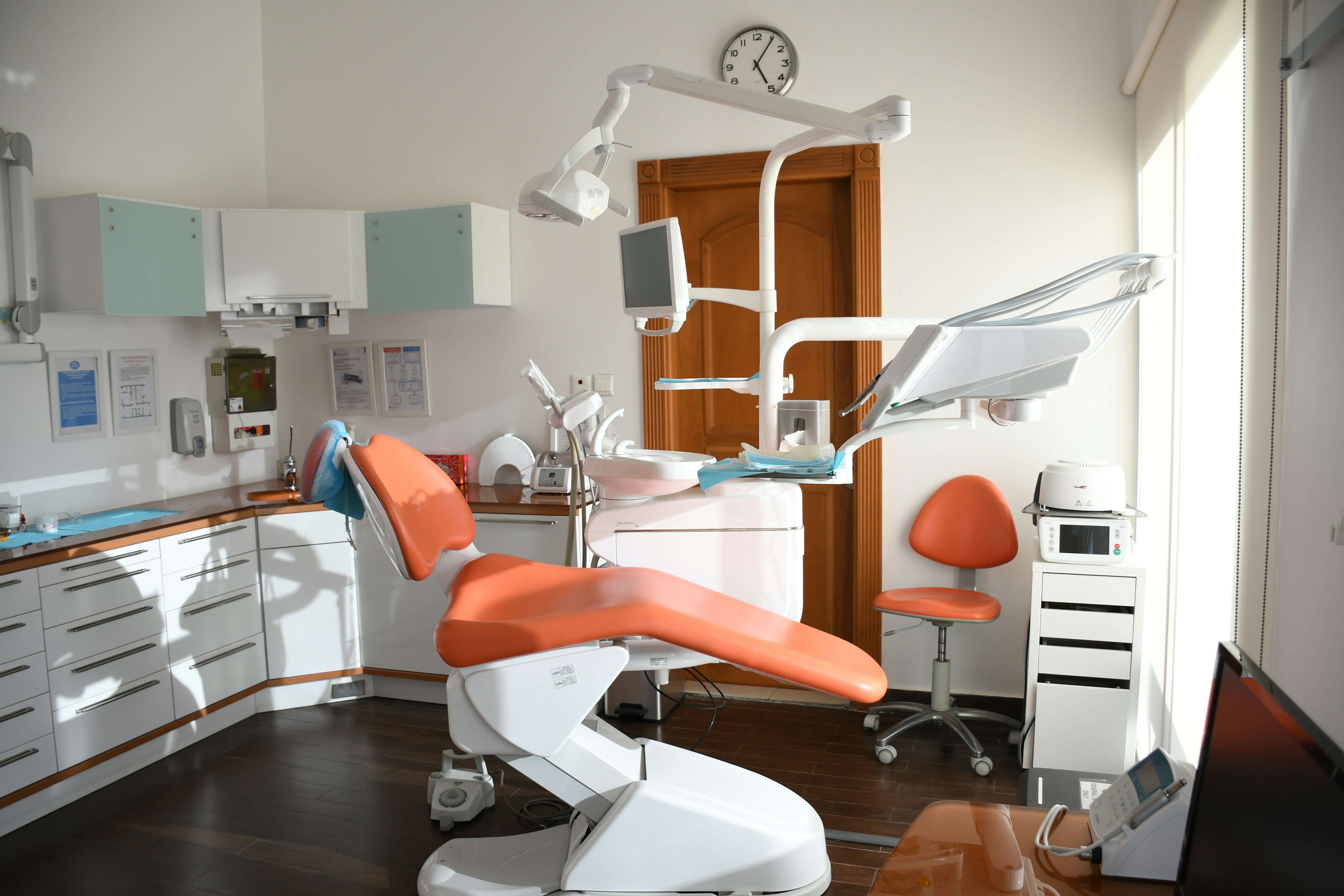 Familia en consulta dental